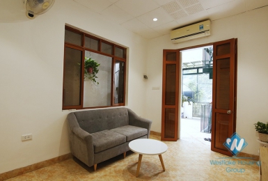 An affordable price 1 bedroom apartment for rent in Hoang Hoa Tham, Ba Dinh